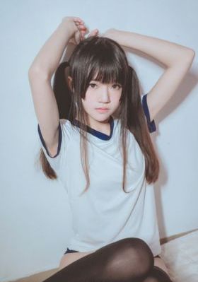 年轻的女教师2